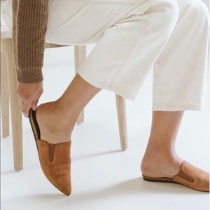 Brand New Without Box Jenni Kayne Mules in Saddle